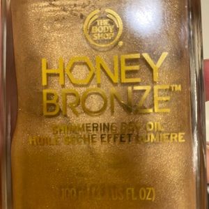 Honey bronze shimmering dry oil- honey kissed